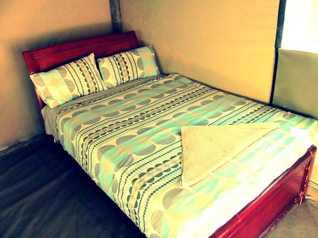 Motsebe Backpackers Hotel Maun Ngoại thất bức ảnh